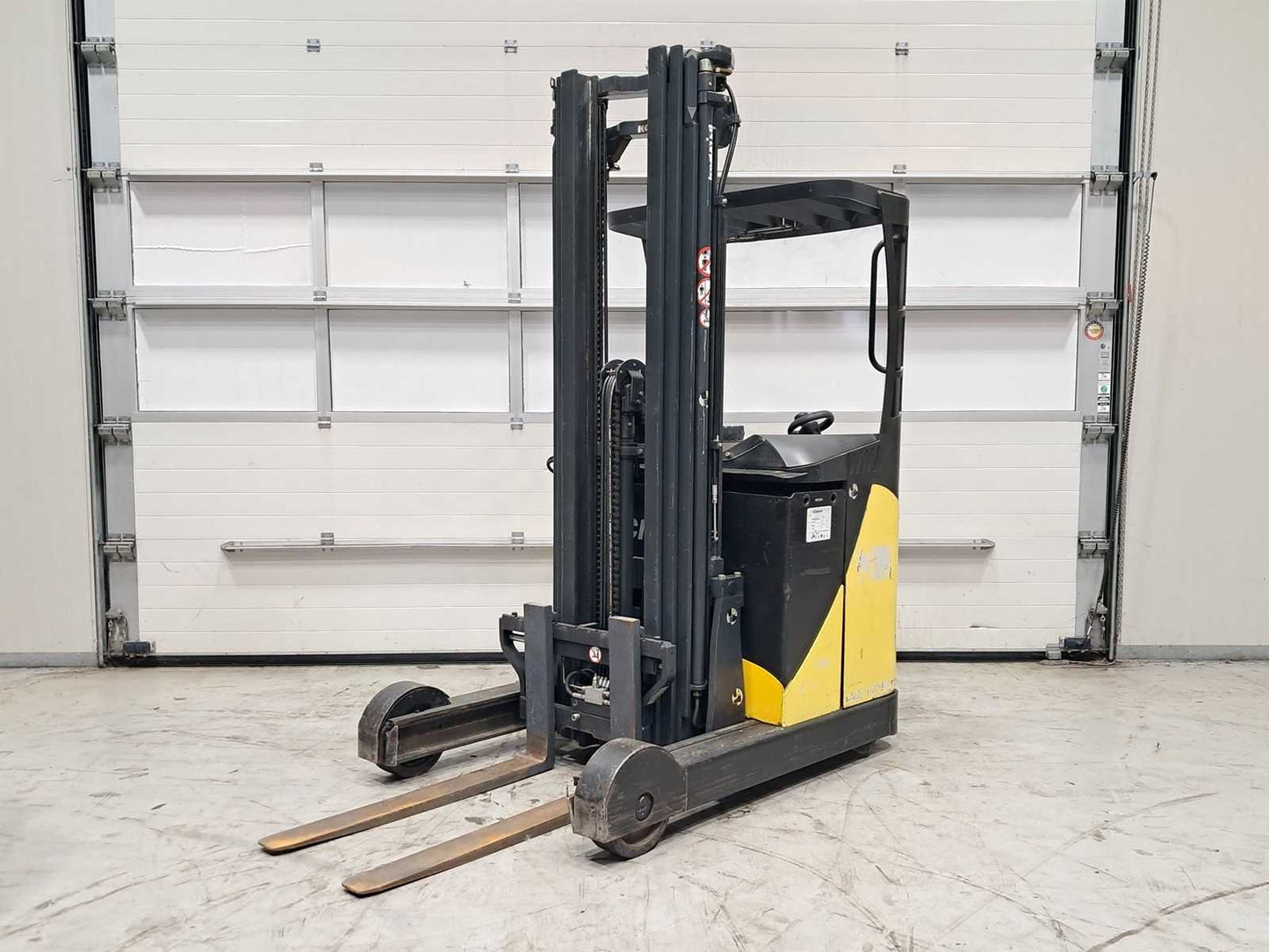 Komatsu - FB16RJ-2R