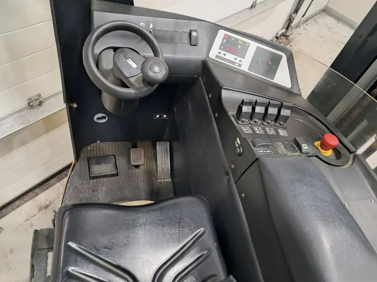 Komatsu - FB16RJ-2R